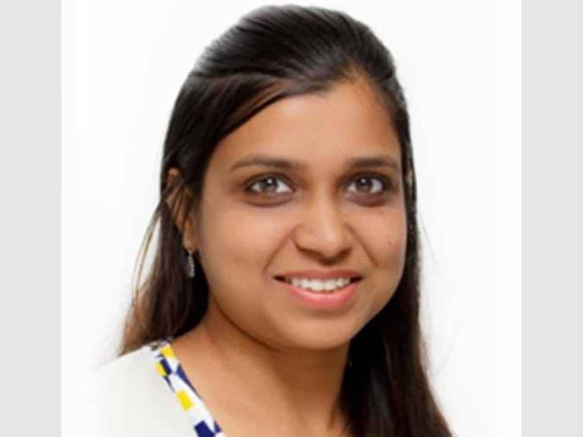 Chronic diabetic foot ulcer treated with offloading surgery ...