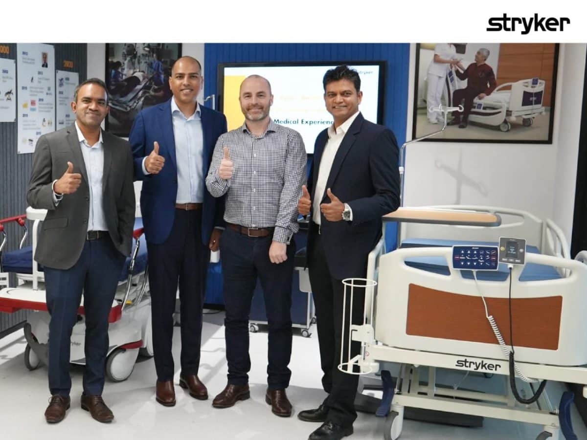 Stryker opens customer experience center