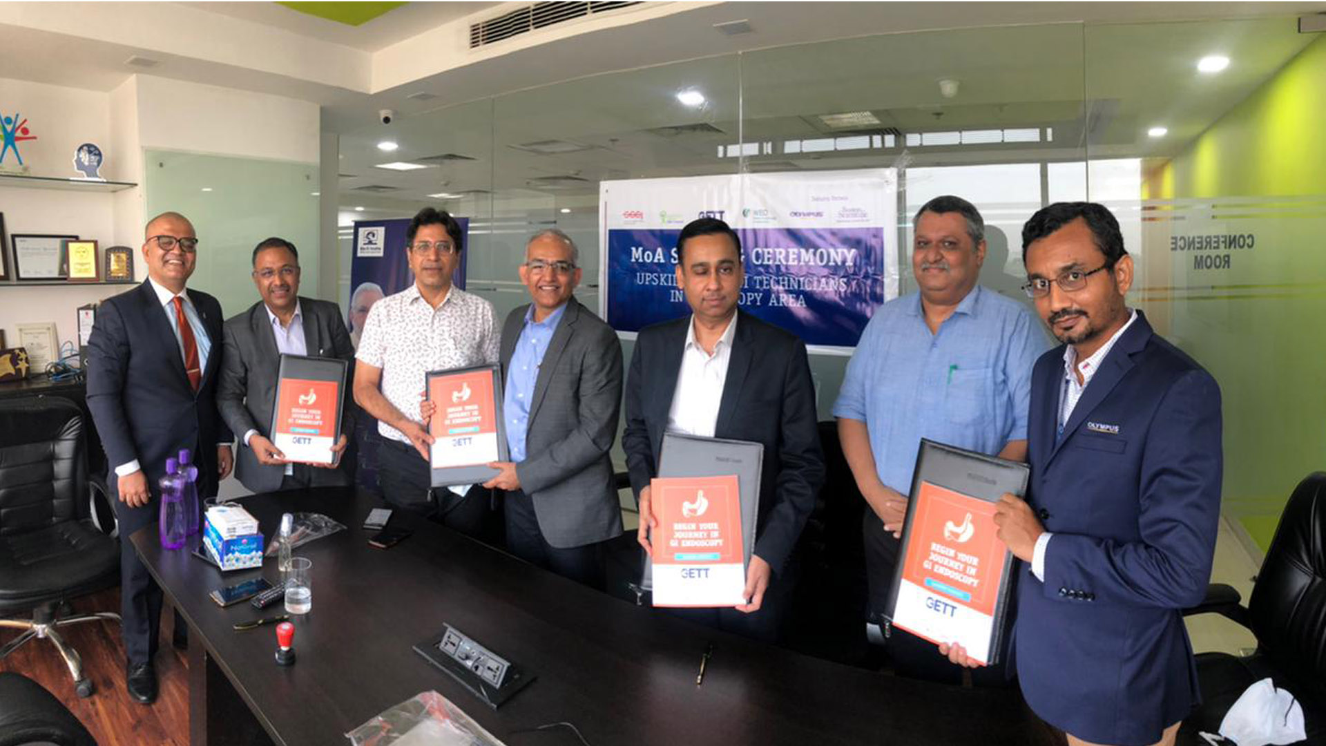 SGEI & HSSC partner to upskill GI Technicians in Endoscopy area